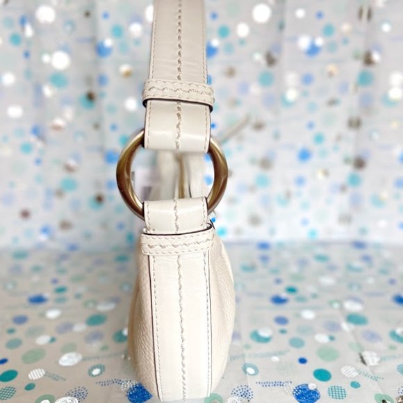 CALVIN KLEIN CITY SAFARI WHITE HOBO FREE SHIPPING! - Picture 9 of 14